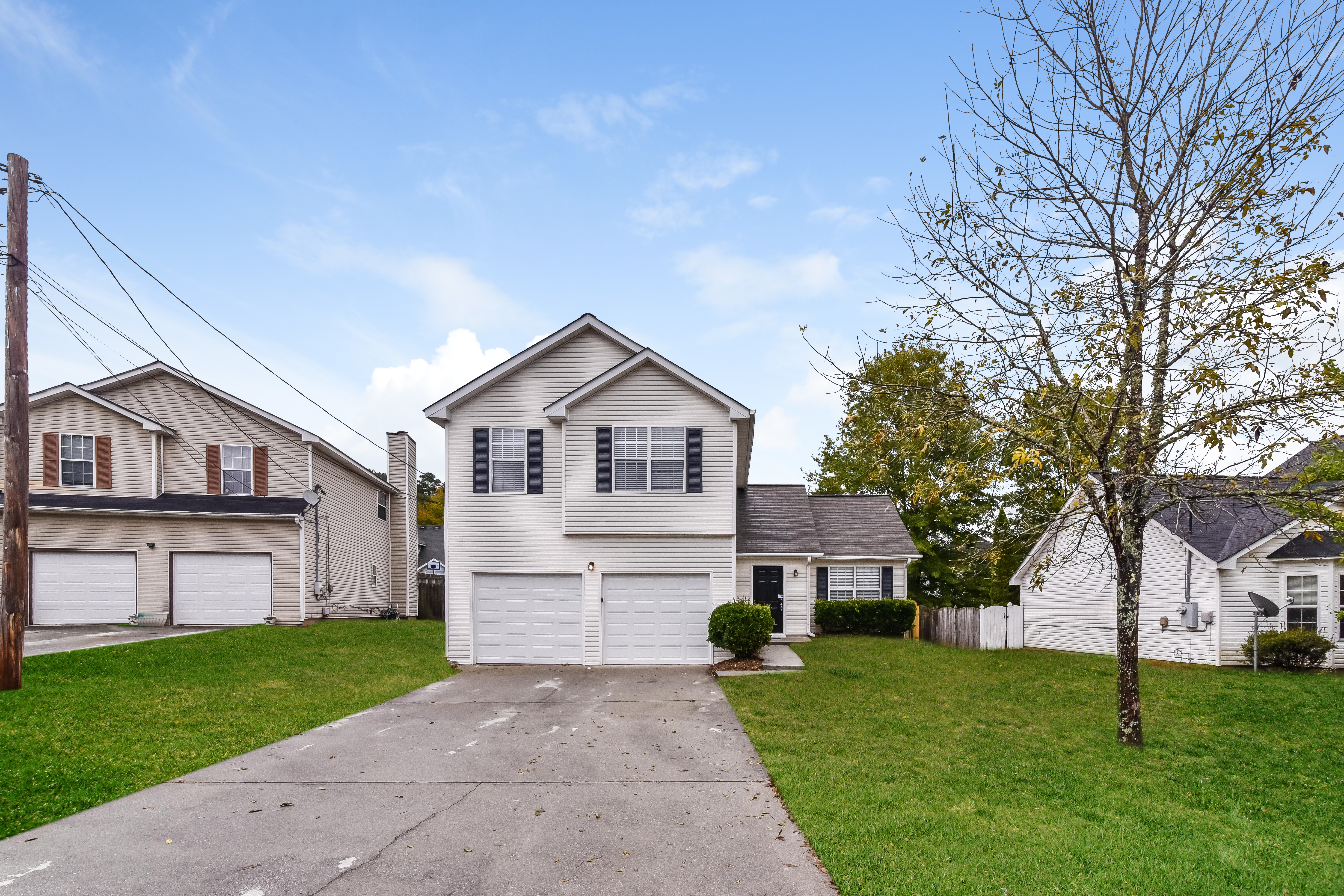 6636 Shapiro Ct Stone Mountain, GA 30087